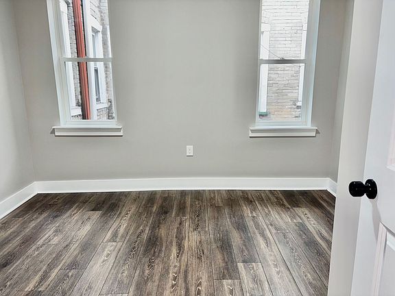 5th image of 34 S Yewdall St APT B