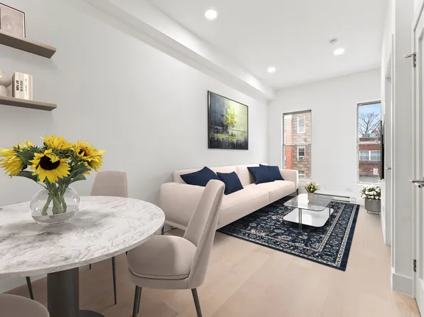 556 Leonard Street 2F image 2 of 12