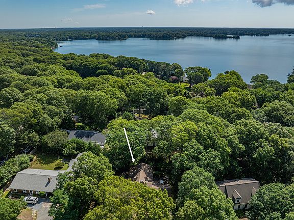 4th image of 62 Hillside Drive