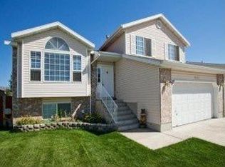 1946 N 900 W, Clinton, UT 84015