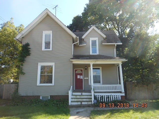 1st image of 1321 15th Ave
