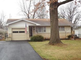640 N Lone Pine Ave, Springfield, MO 65802