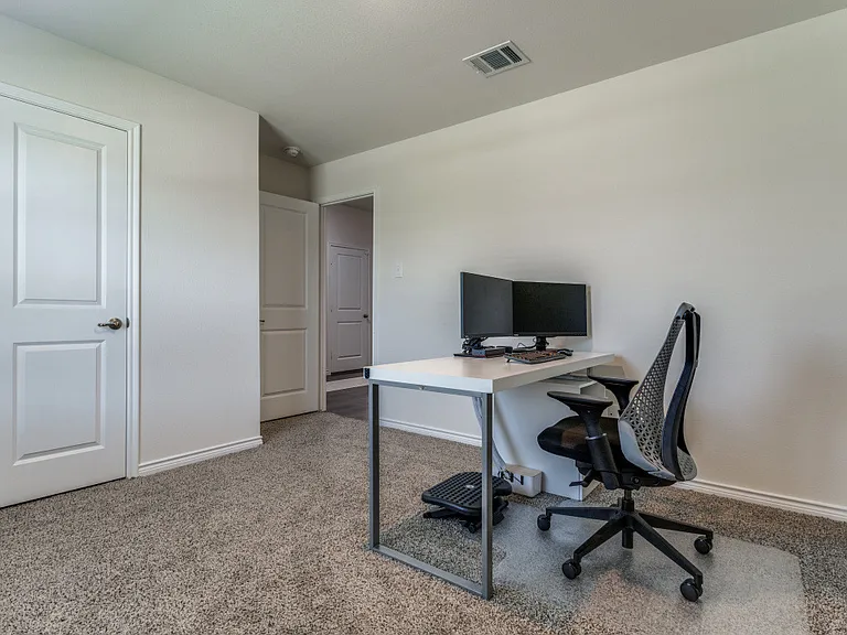603 Calm Springs Dr — Photo 15