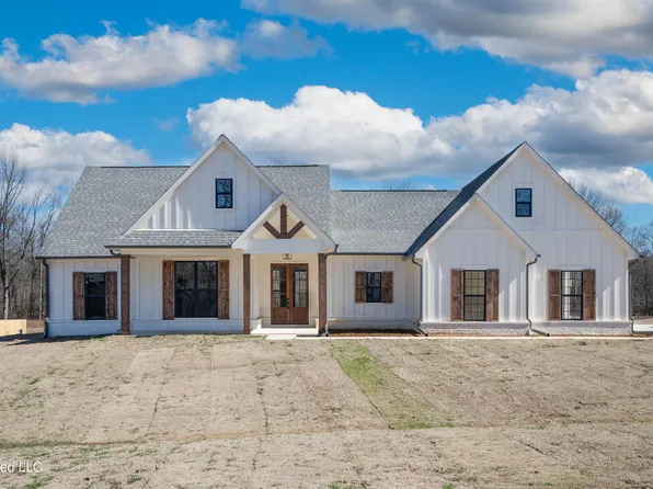 53 Hunters Cv, Byhalia, MS 38611