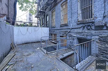 Rented by Bond New York