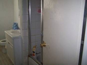 3rd image of 475 Jackie Dr