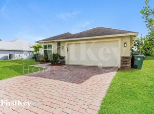 1352 SW Oriole Ln, Port Saint Lucie, FL 34953