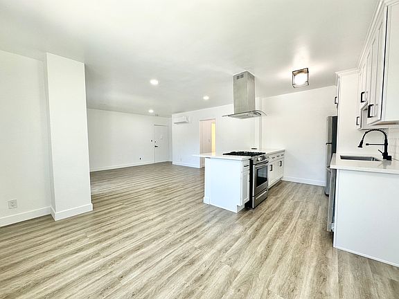 4th image of 1235 N Ogden Dr #8A