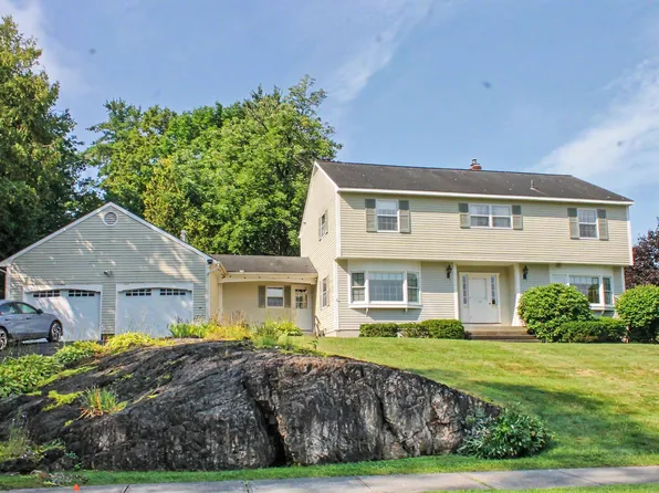 141 Rivermount Terrace, Burlington, VT 05401