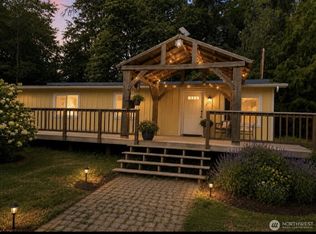 351 Evergreen Park Rd, Camano Island, WA 98282