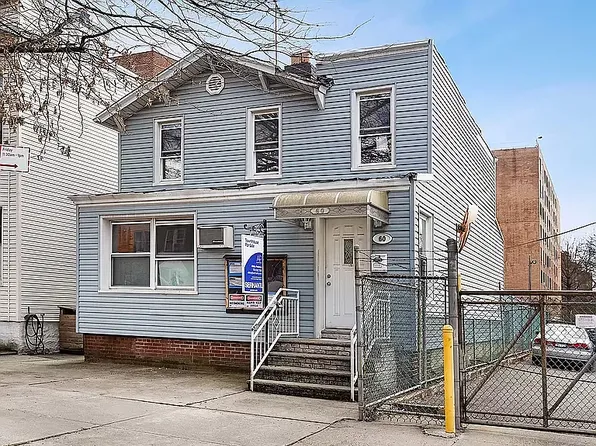 60 Reeve Pl, Brooklyn, NY 11218