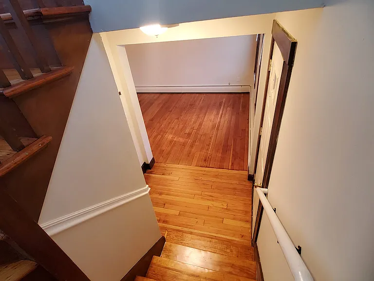 8 Woodland St #8 — Photo 6