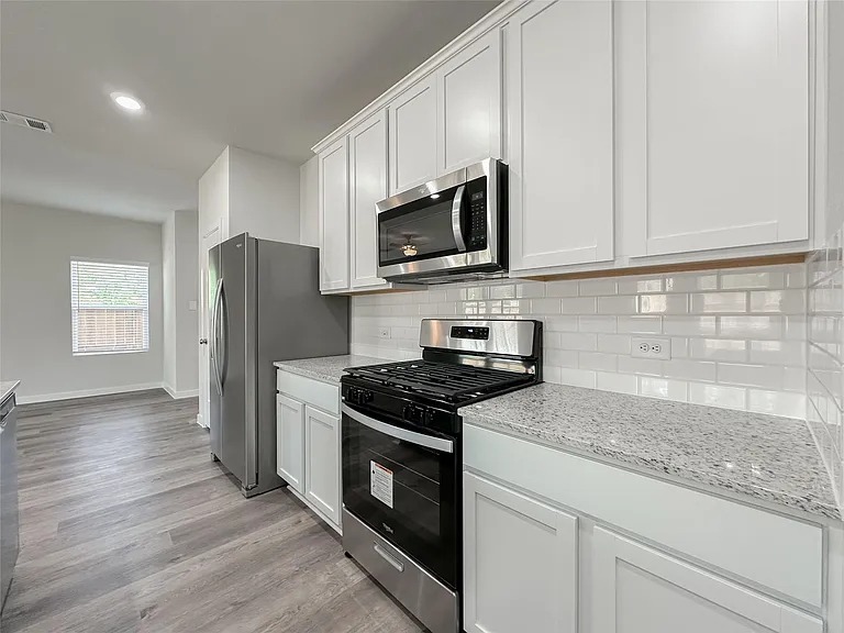 7806 Alset Dr — Photo 14