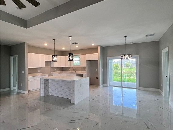 2nd image of 1011 Cedartree Ave