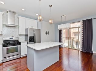 1332 N Burling St #0, Chicago, IL 60610