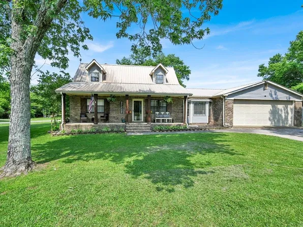 168 S 2nd St, Addison, AL 35540