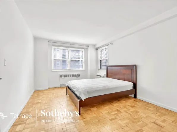 110-50 71st Road image 12 of 18