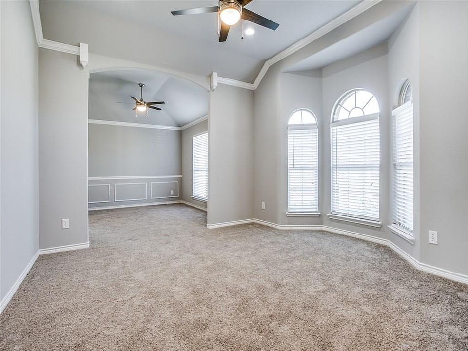 1st image of 1020 Harmony Cir