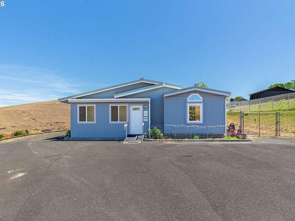 1st image of 235 Skyline Dr