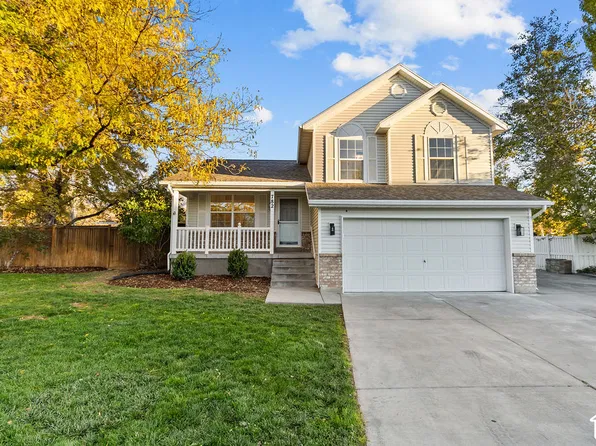 782 Country Club Dr, Stansbury Park, UT 84074