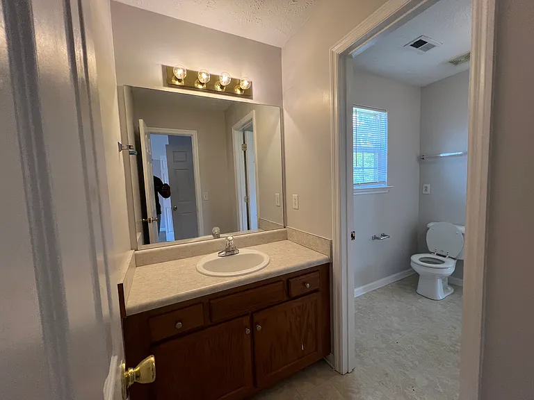 2812 Hydes Ferry Rd — Photo 33