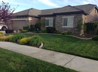 5055 W Nellis Ct, Visalia, CA 93277