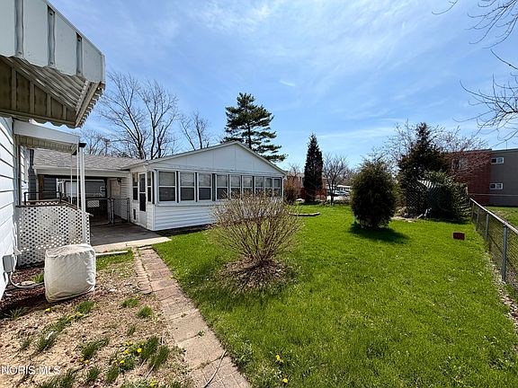 2nd image of 516 Ralston Ave