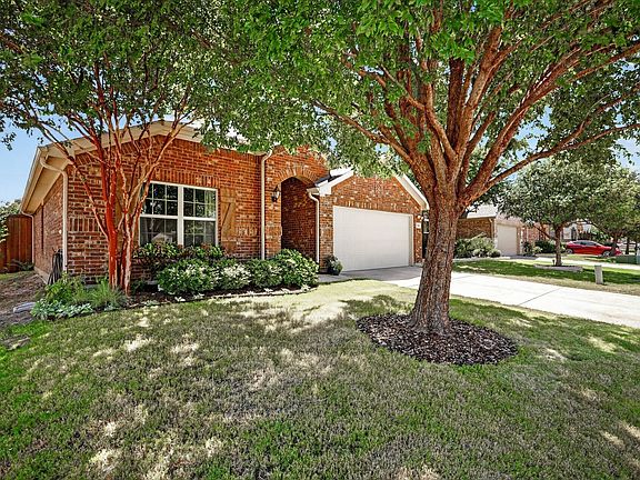 2nd image of 11820 Champion Creek Dr