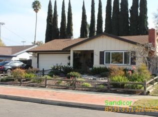 1919 Kenora Dr, Escondido, CA 92027