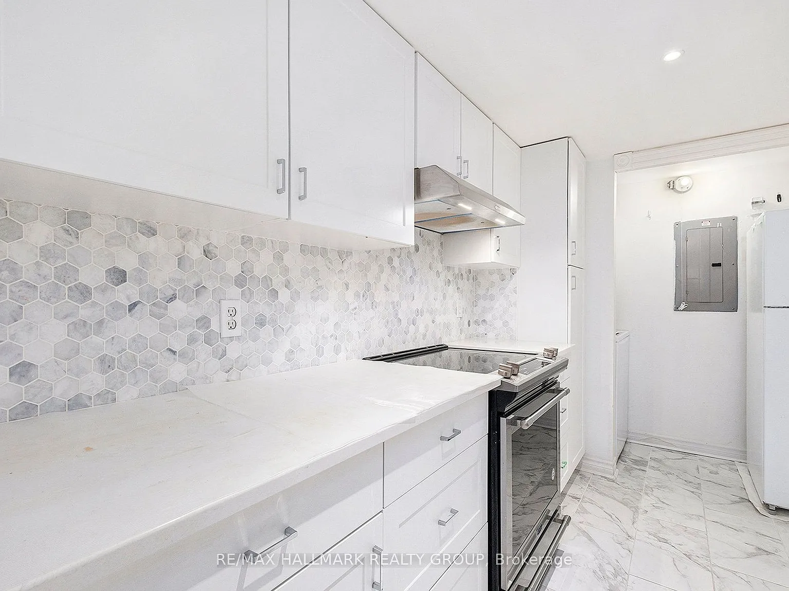 2 bed, $2,250 — Photo 4