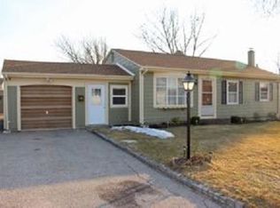 185 Marshall Rd, Woonsocket, RI 02895