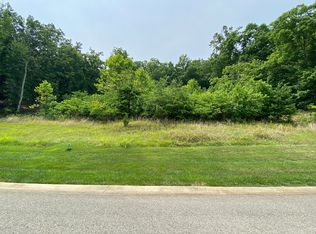 12 Summit Dr, Rocky Mount, VA