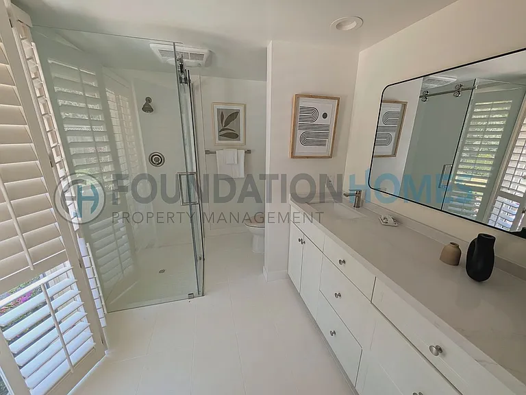 136 Peacock Dr — Photo 15