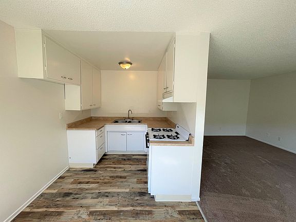 4th image of 1268 E Meta St APT 3