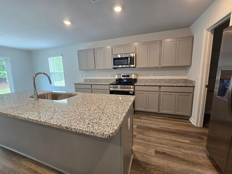 7091 Woodline Dr SW — Photo 25