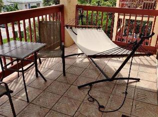 221 S 6th Ave #D, Jacksonville Beach, FL 32250