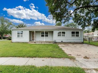 2111 E Random Rd, Wichita, KS 67214