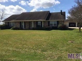 1206 Waguespack St, Vacherie, LA 70090