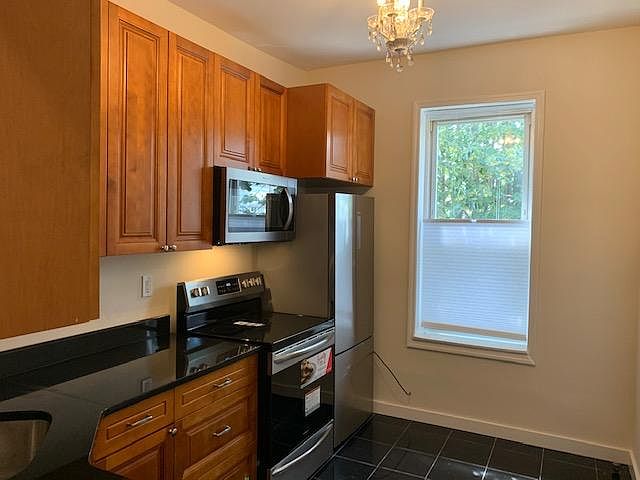 1st image of 2086 E 19th St #Top