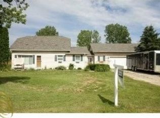 5280 Fleming Rd, Fowlerville, MI 48836