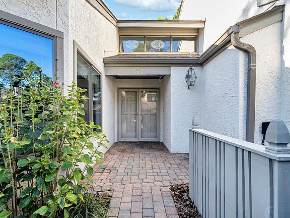 3rd image of 131 Gleneagles Dr