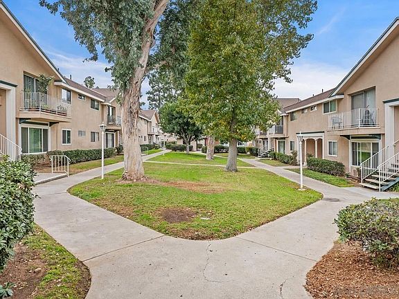 4th image of 4560 Maple Ave Unit 124