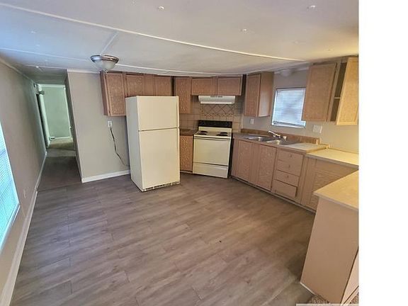 4th image of 5118 39th St #12