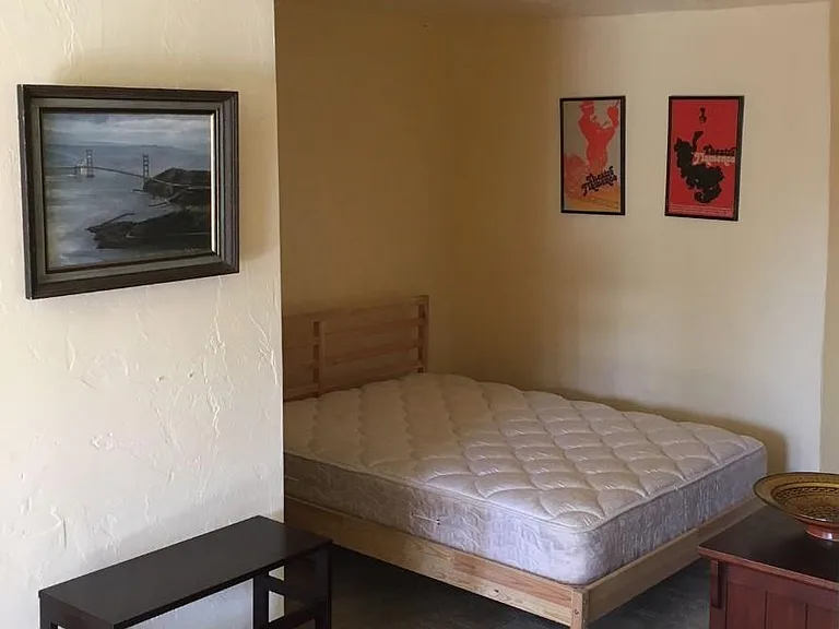 738 Potrero Ave — Photo 3
