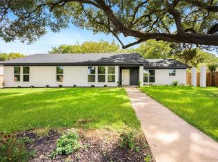 3248 Village Park Dr, Waco, TX 76708