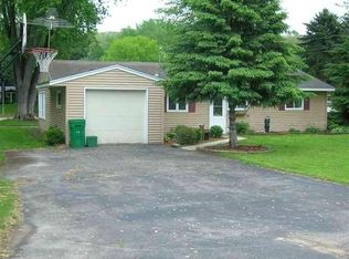 W11052 Rodney Dr, Lodi, WI 53555