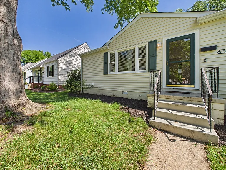 6514 Stuart Ave — Photo 3