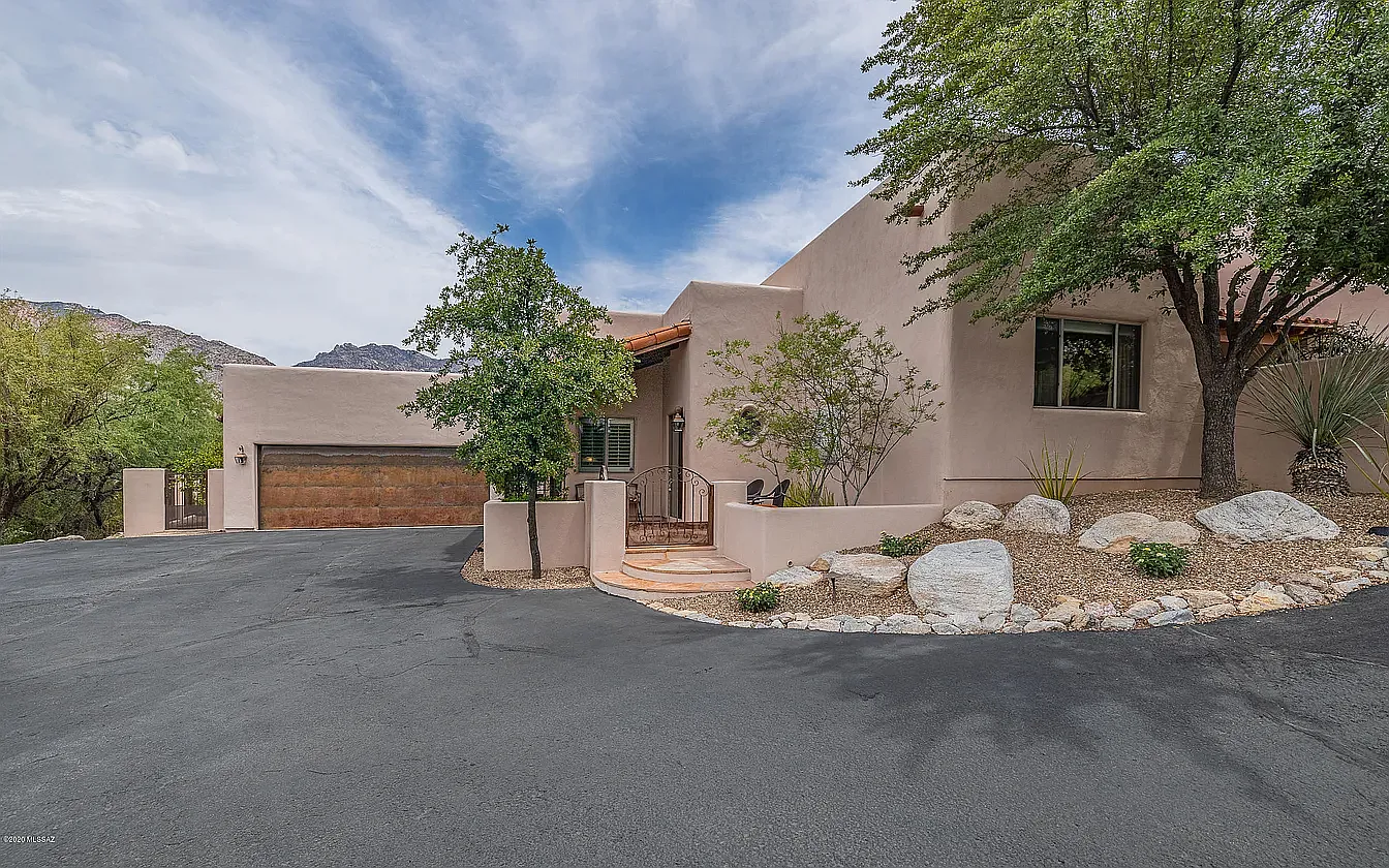 4 bed, 3197 sqft, $5,500 — Photo 3
