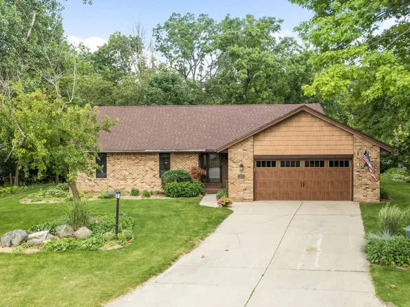 4233 South Coventry COURT, New Berlin, WI 53151
