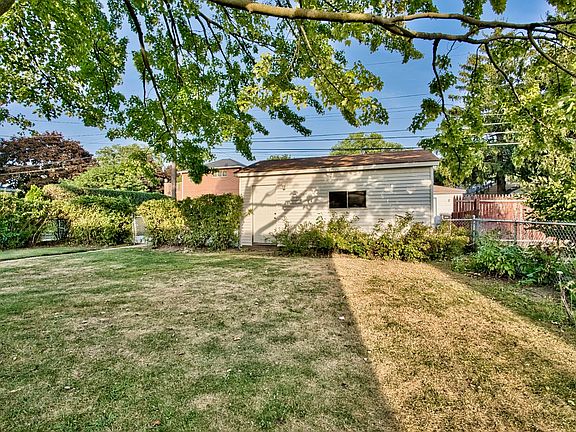 4th image of 8151 Crawford Ave